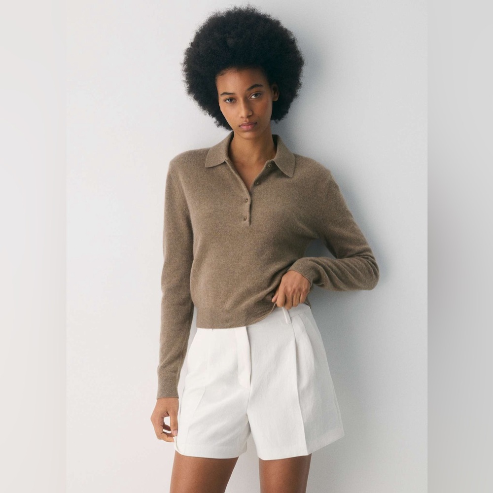 Aritzia The Effortless Short™ Mid-Thigh - Crepette™, Light Birch - Picture 6 of 13